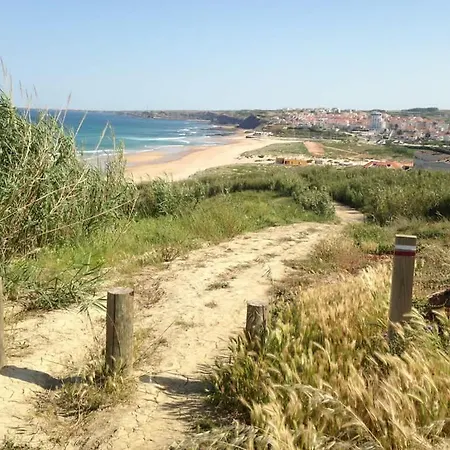 Da Areia Branca Near The Appartamento Praia da Lourinhã
