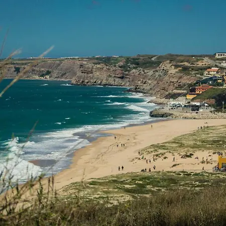 Appartamento Da Areia Branca Near The Praia da Lourinhã